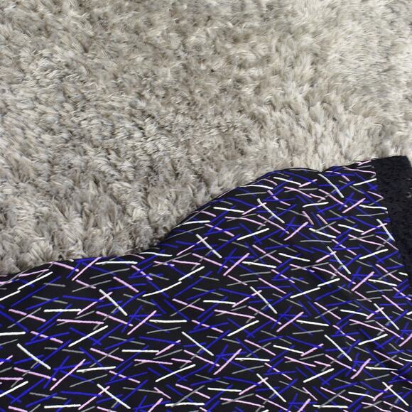 Lane Bryant Women's Plus Size 22/24 Blouse Top Short Sleeve Blue Geometric Polye - Picture 2 of 8